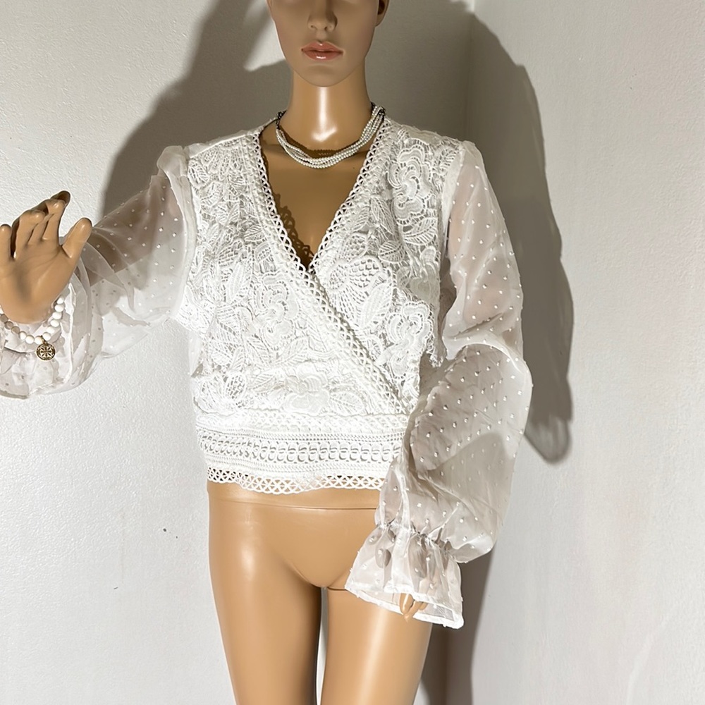 Ultra Pink Embroidered Long Sleeve blouse